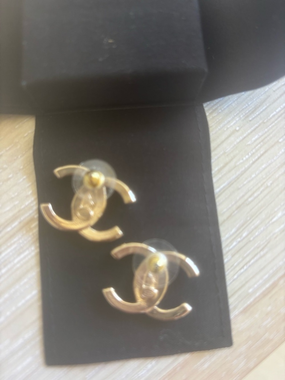 CHANEL Gold CC Logo Crystal Accent Earrings - Picture 3 of 5